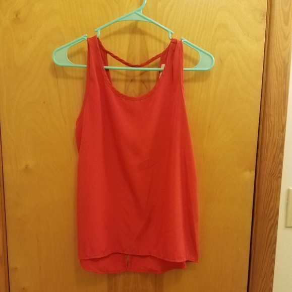 Tank top - Picture 1 of 2